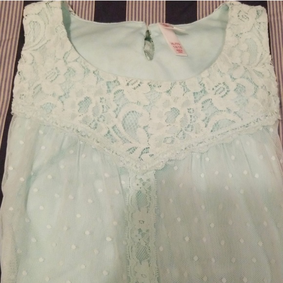 “Xhileration” Mint Green/Lace & Sheer Lined Top    Size L - Picture 1 of 8